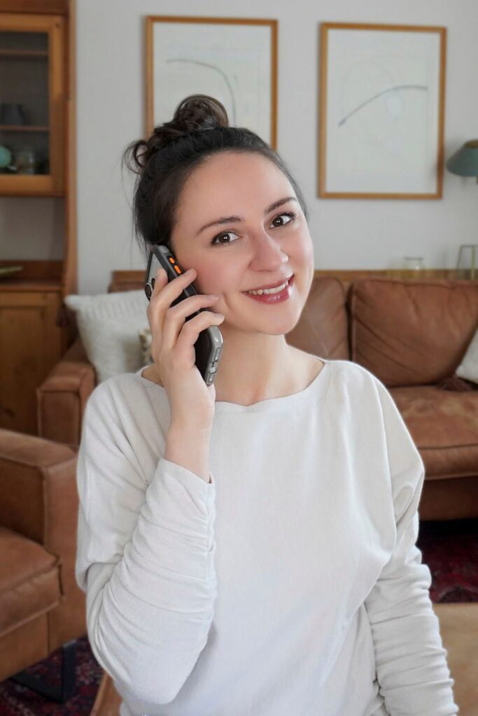 Luca Sophie Hahler Immobilienmaklerin Emsland am Telefon – Kontakt für Hausverkauf Beratung